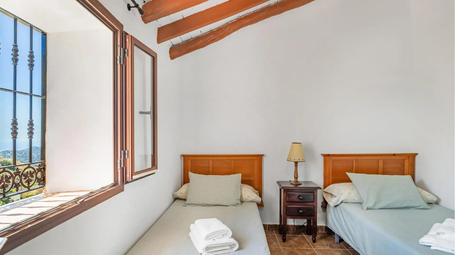 펜션 Lovely Home In 토록스 스페인